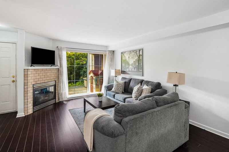 2 - 1383 Brunette Avenue, Coquitlam, V3K 1G6 | Image 3