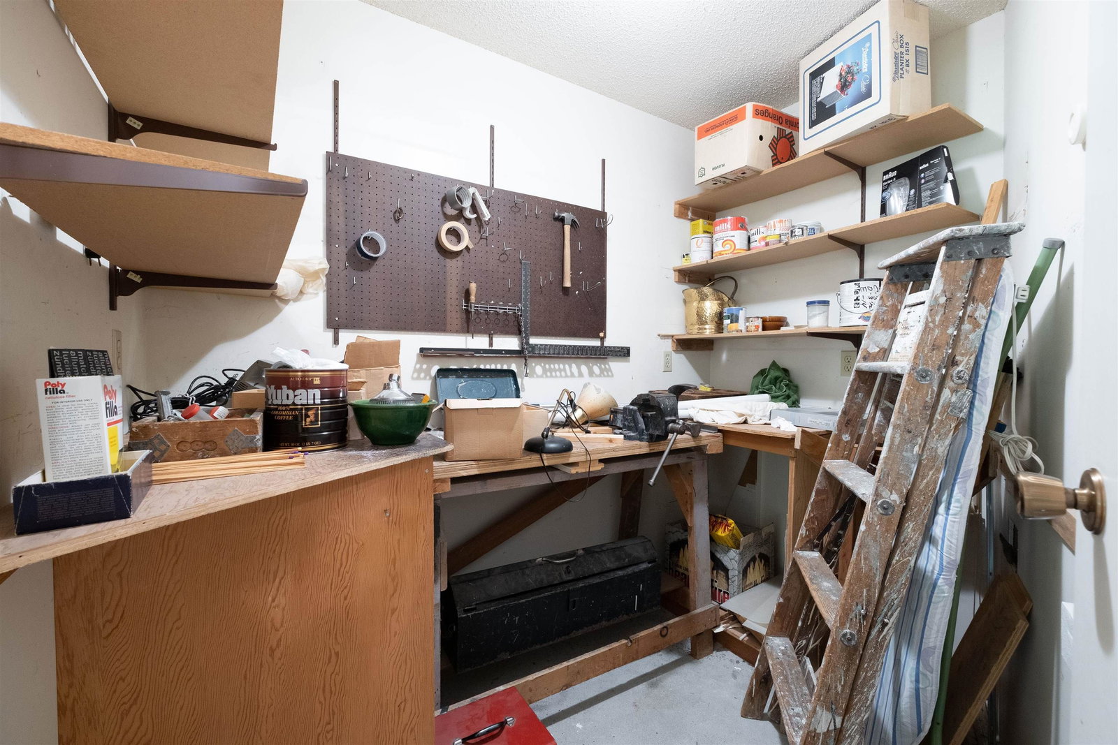 Listing Image 19
