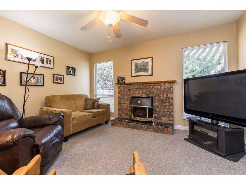 Listing Image 16