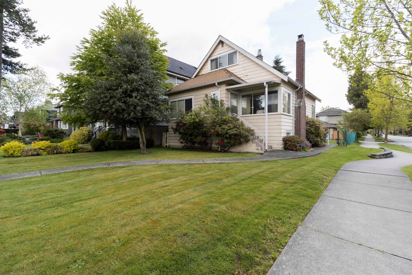 Listing Image 18