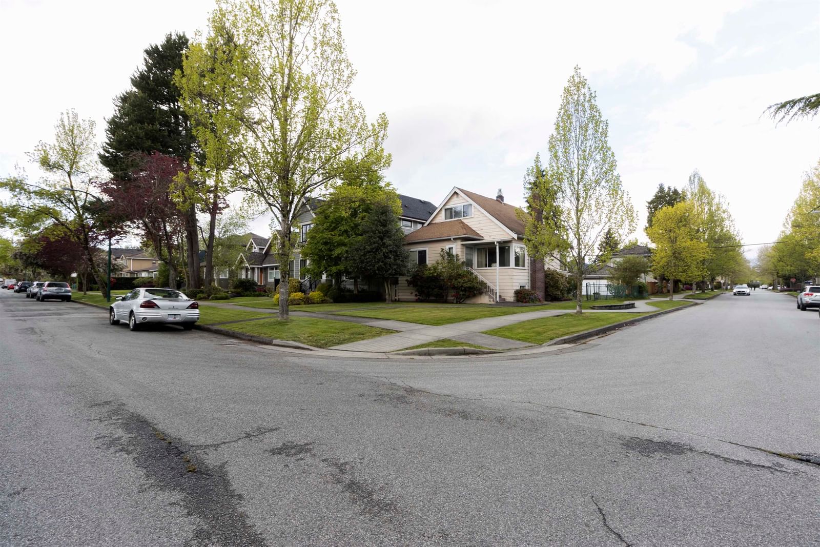 Listing Image 19