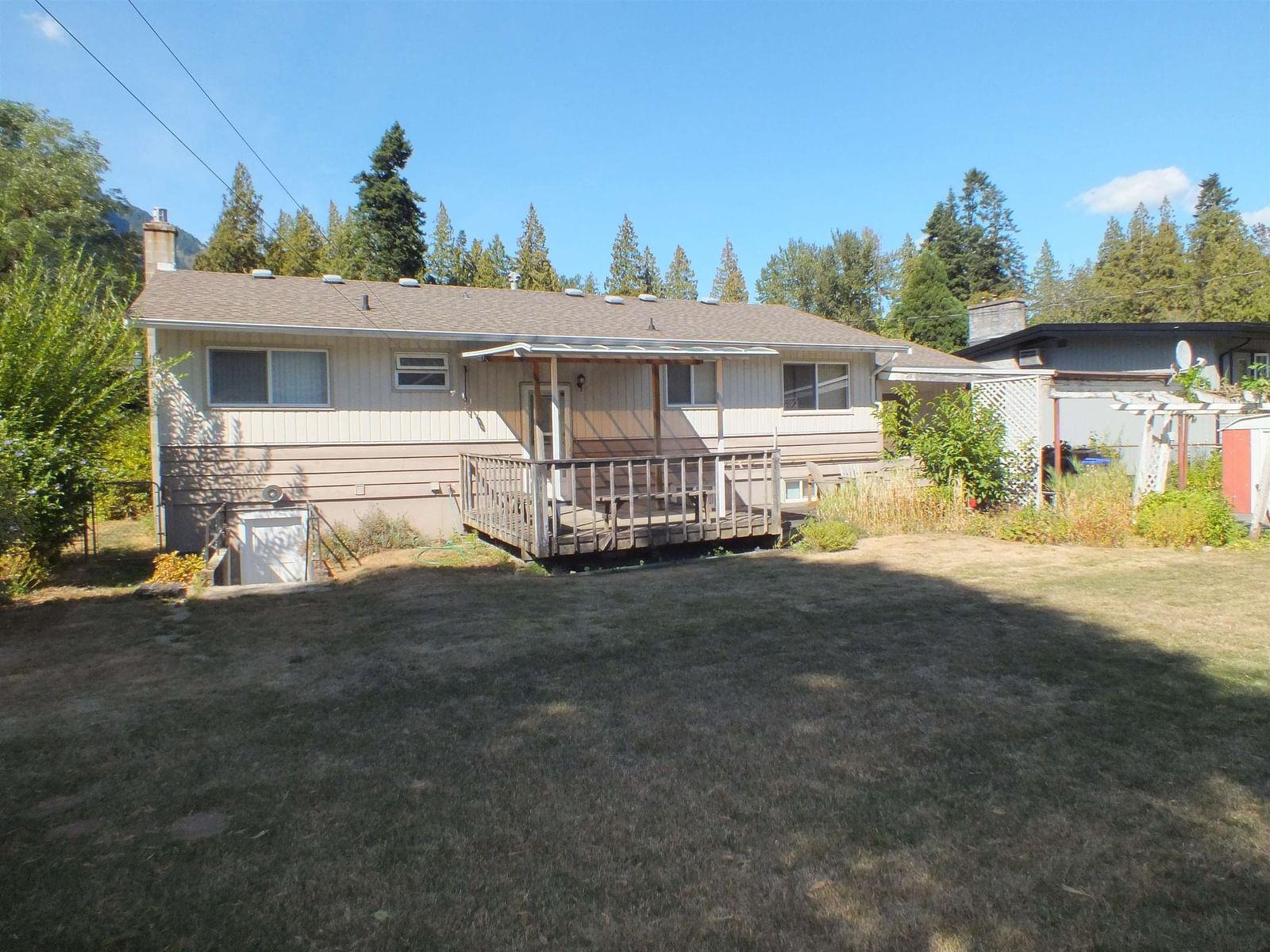 Listing Image 3