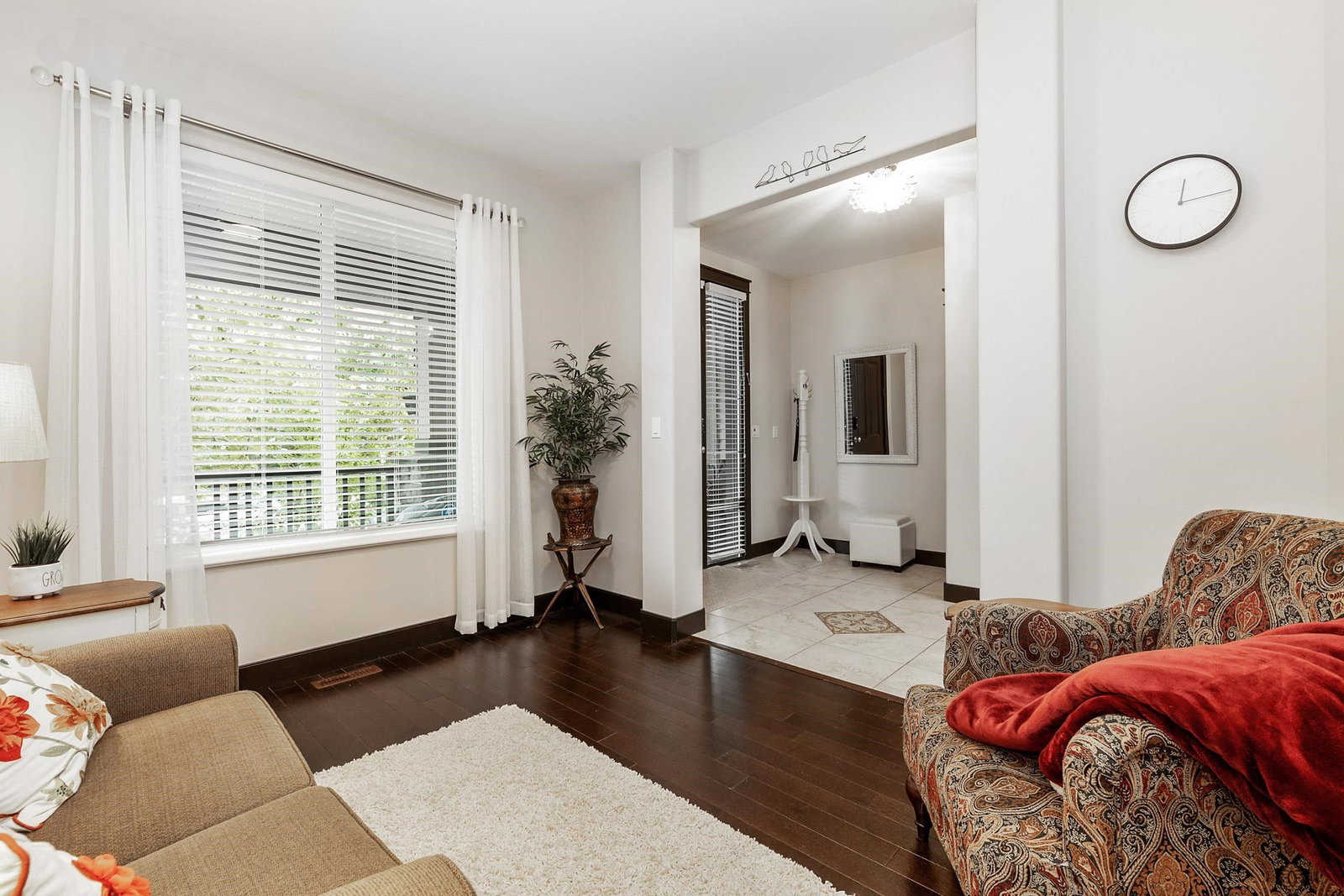 Listing photo 5