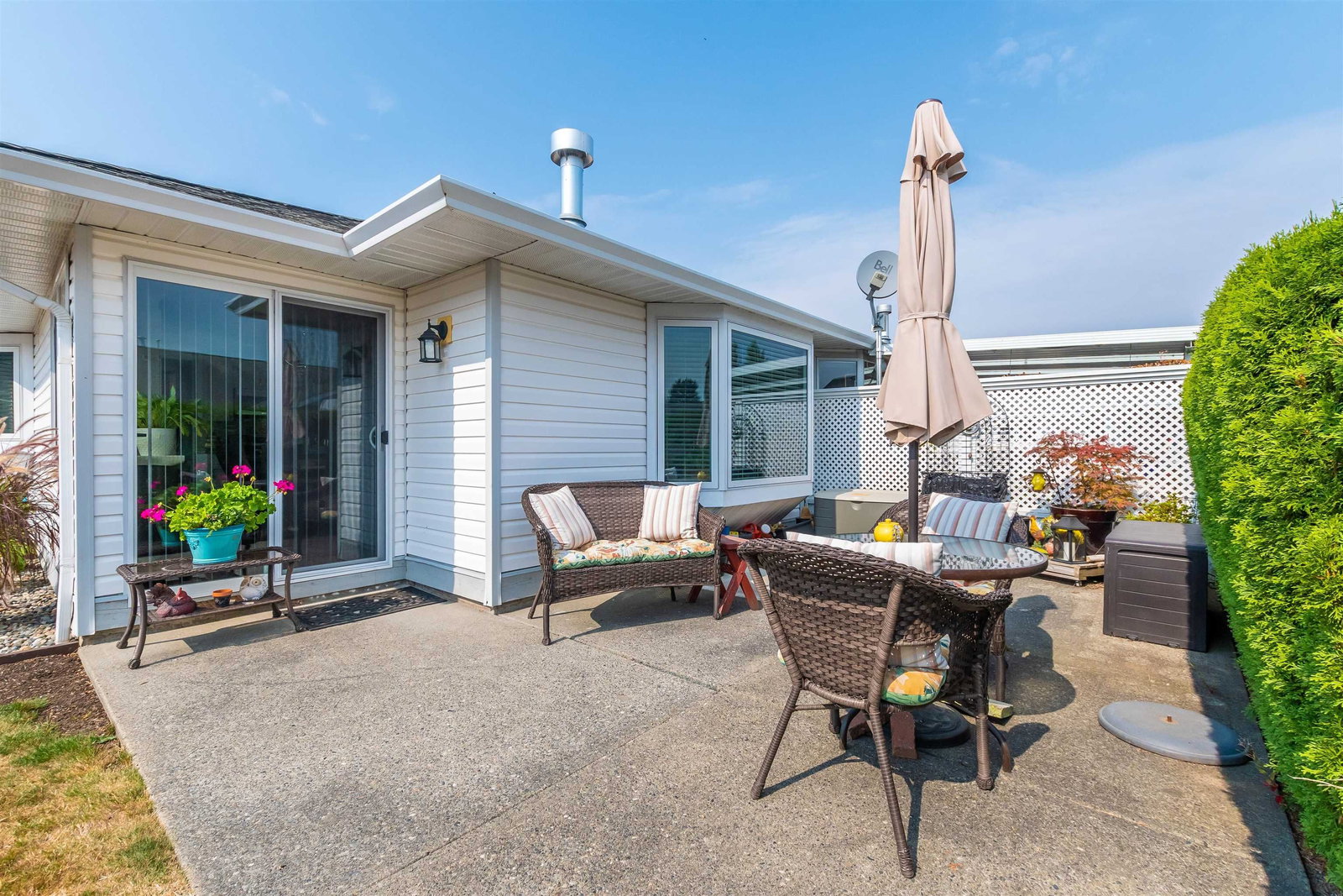 Listing Image 6