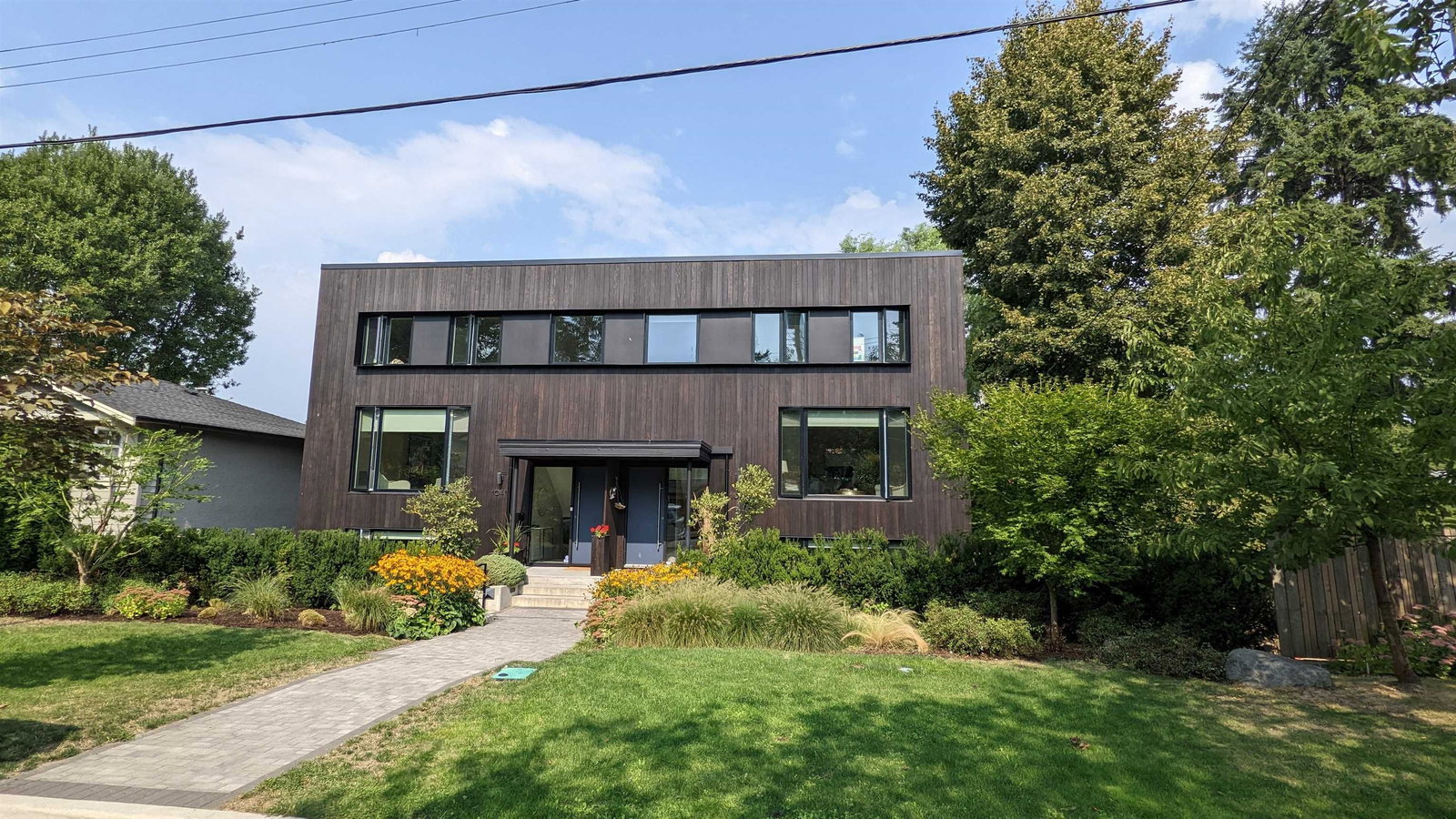 Listing Image 29