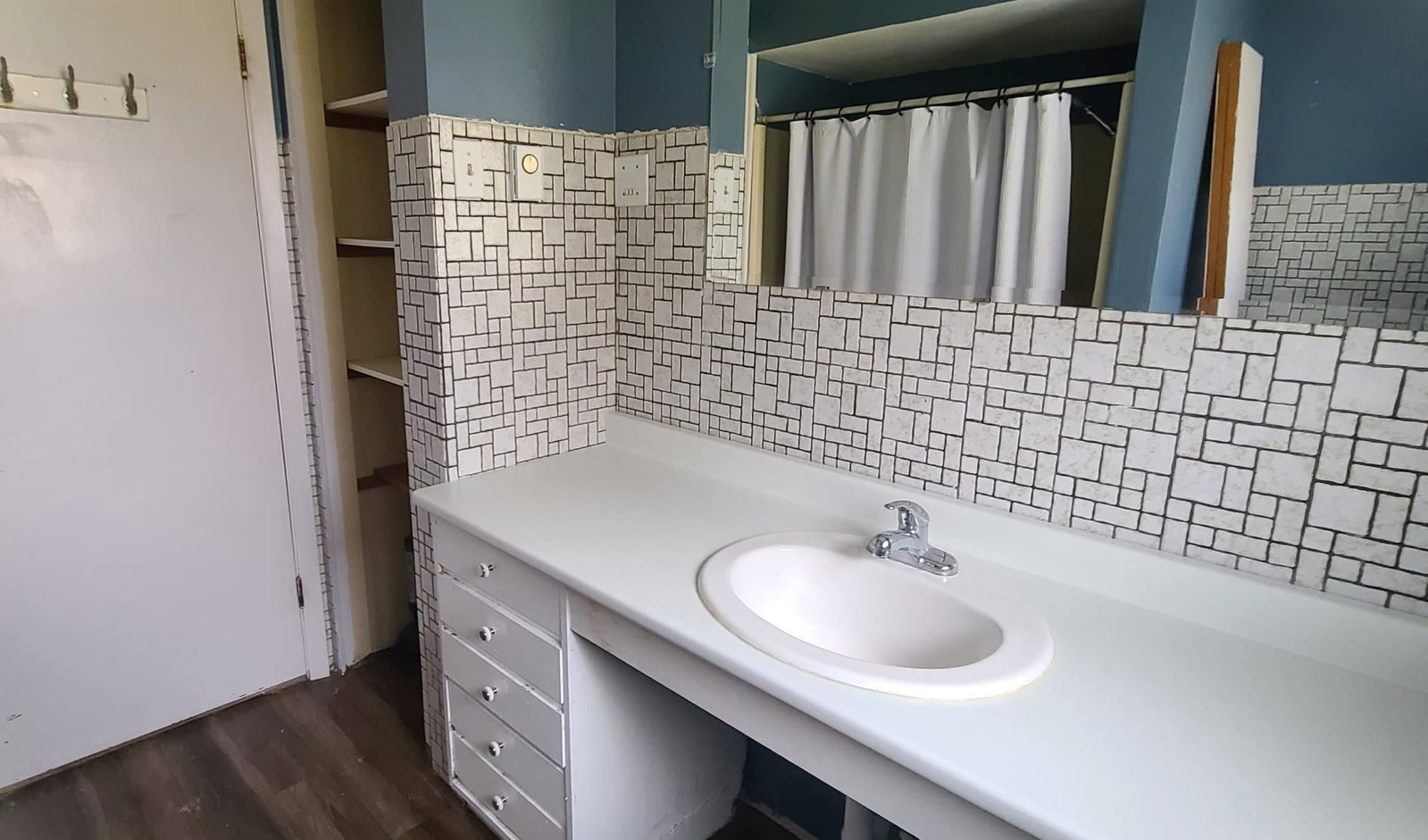 Listing Image 18
