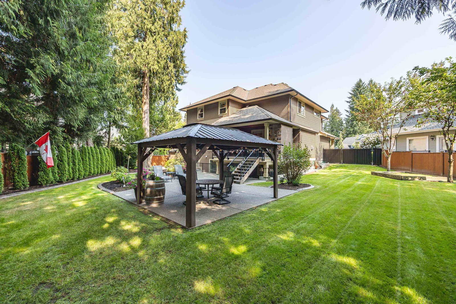 Listing Image 11