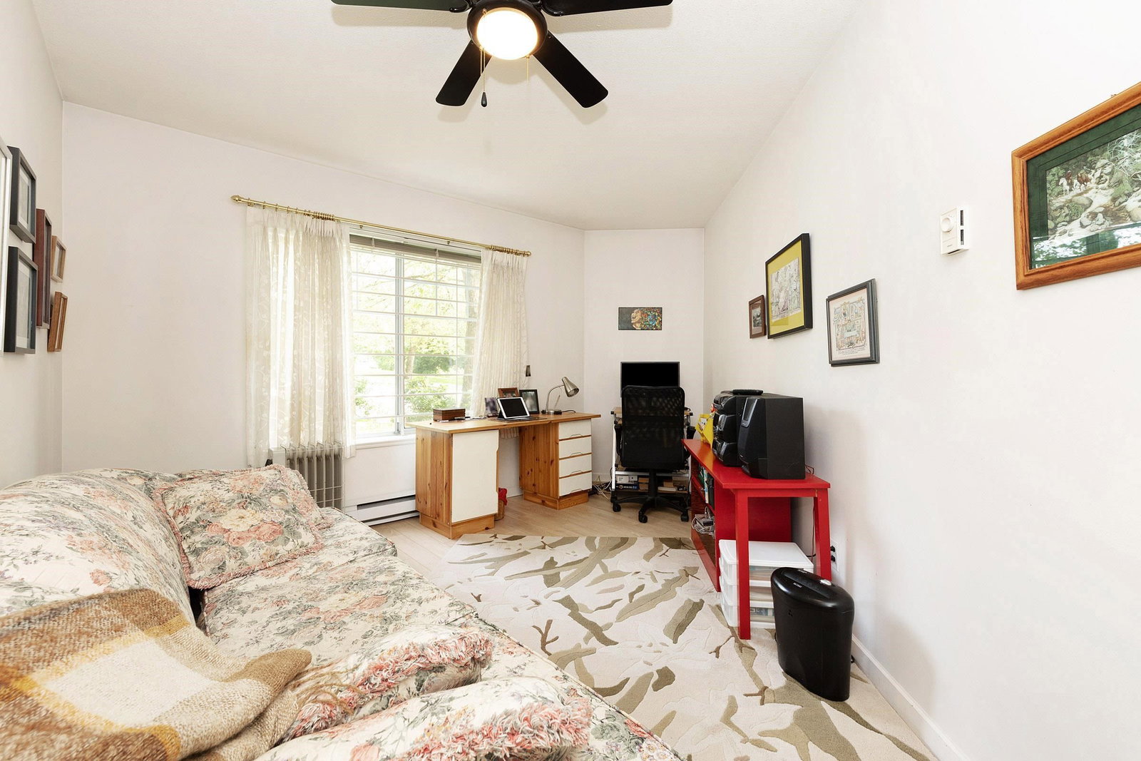 Listing Image 16