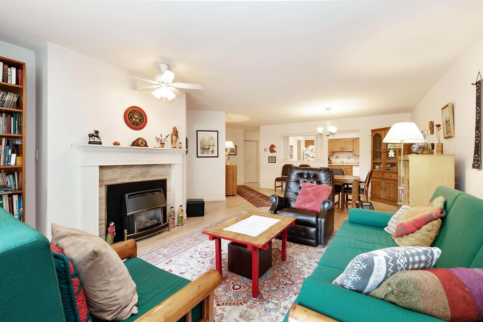 Listing Image 6