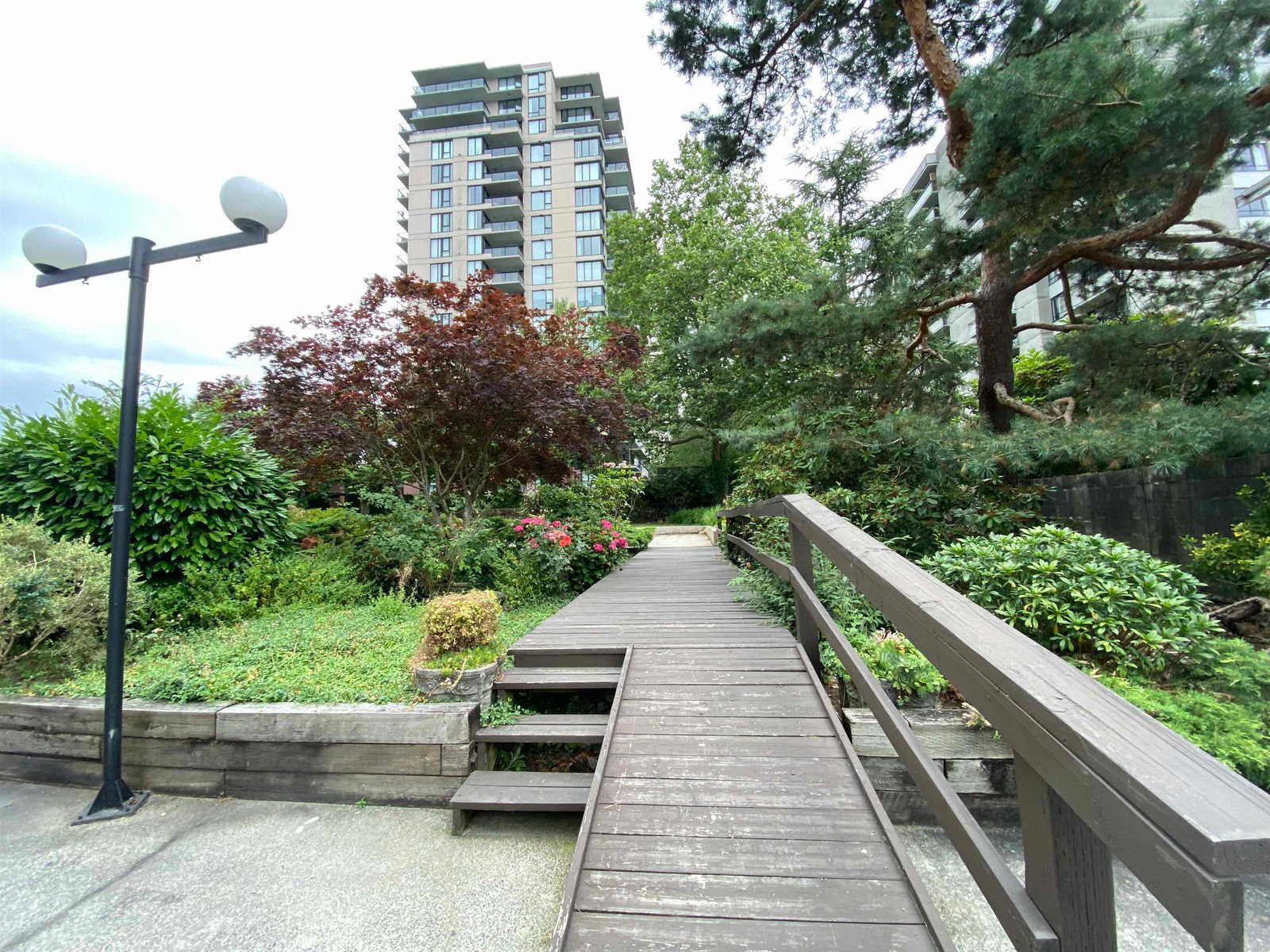 Listing Image 37