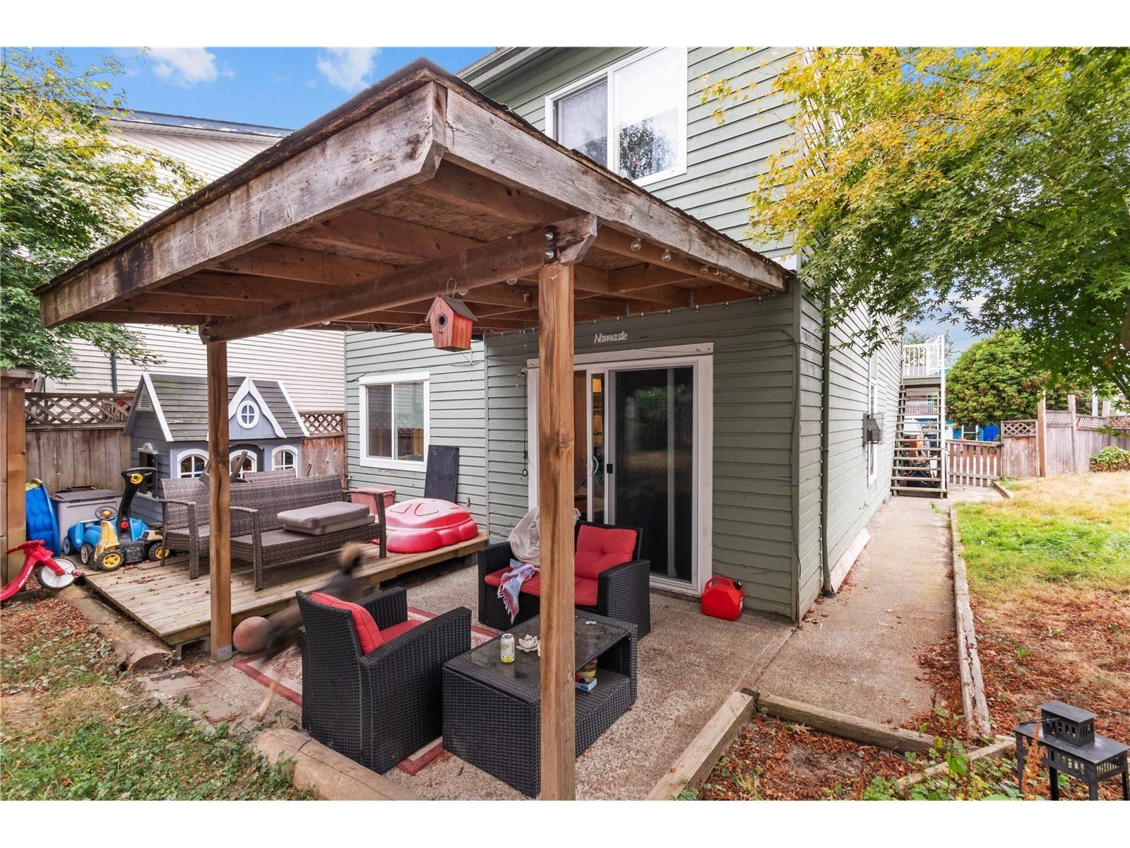 Listing Image 18