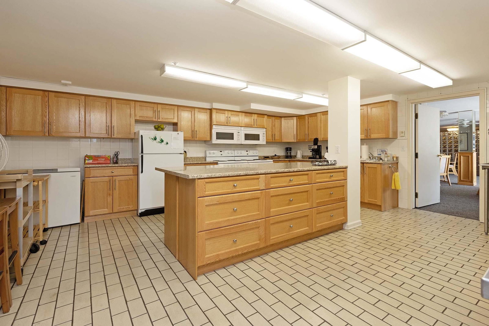 Listing Image 22