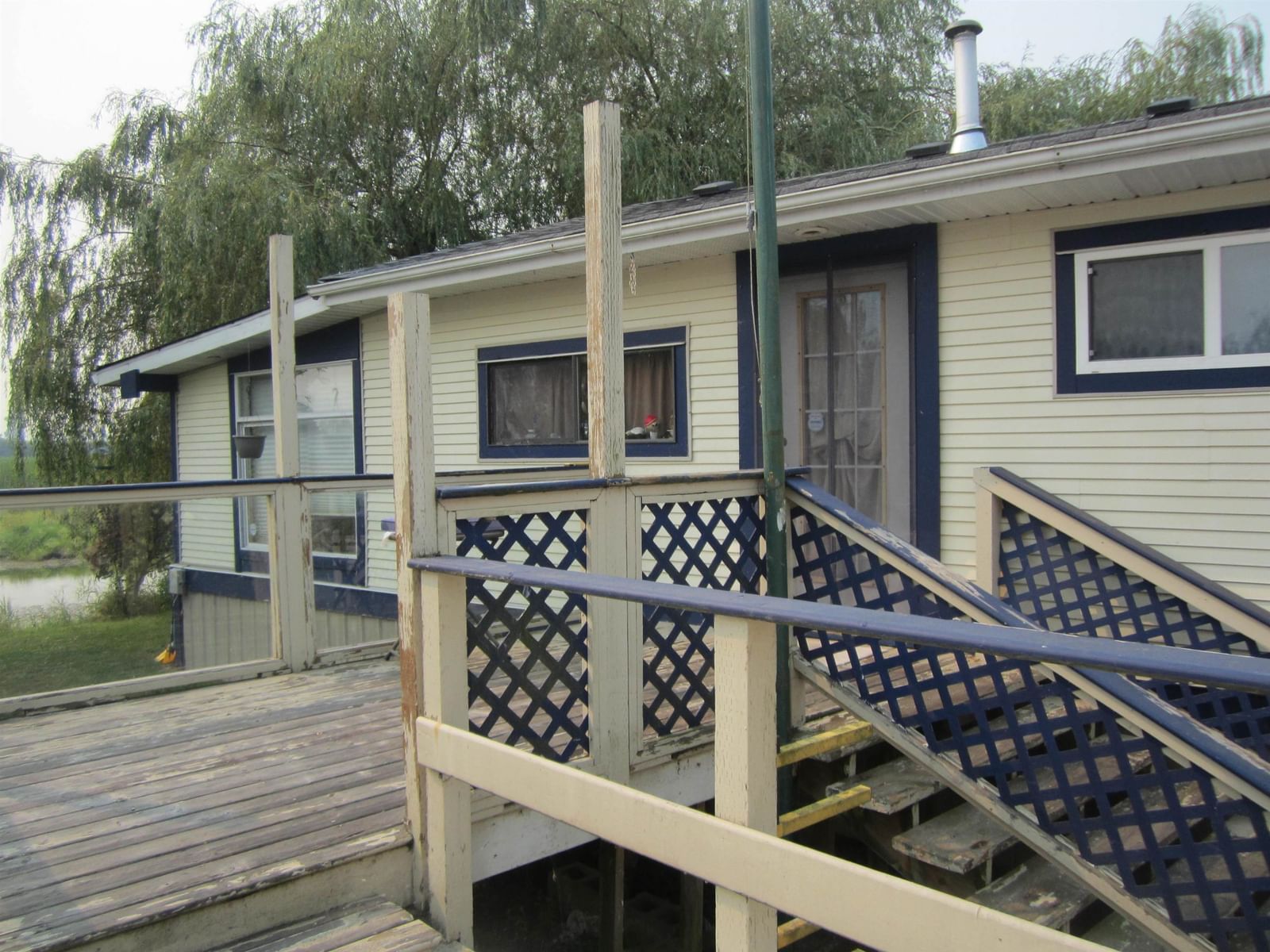 Listing Image 12