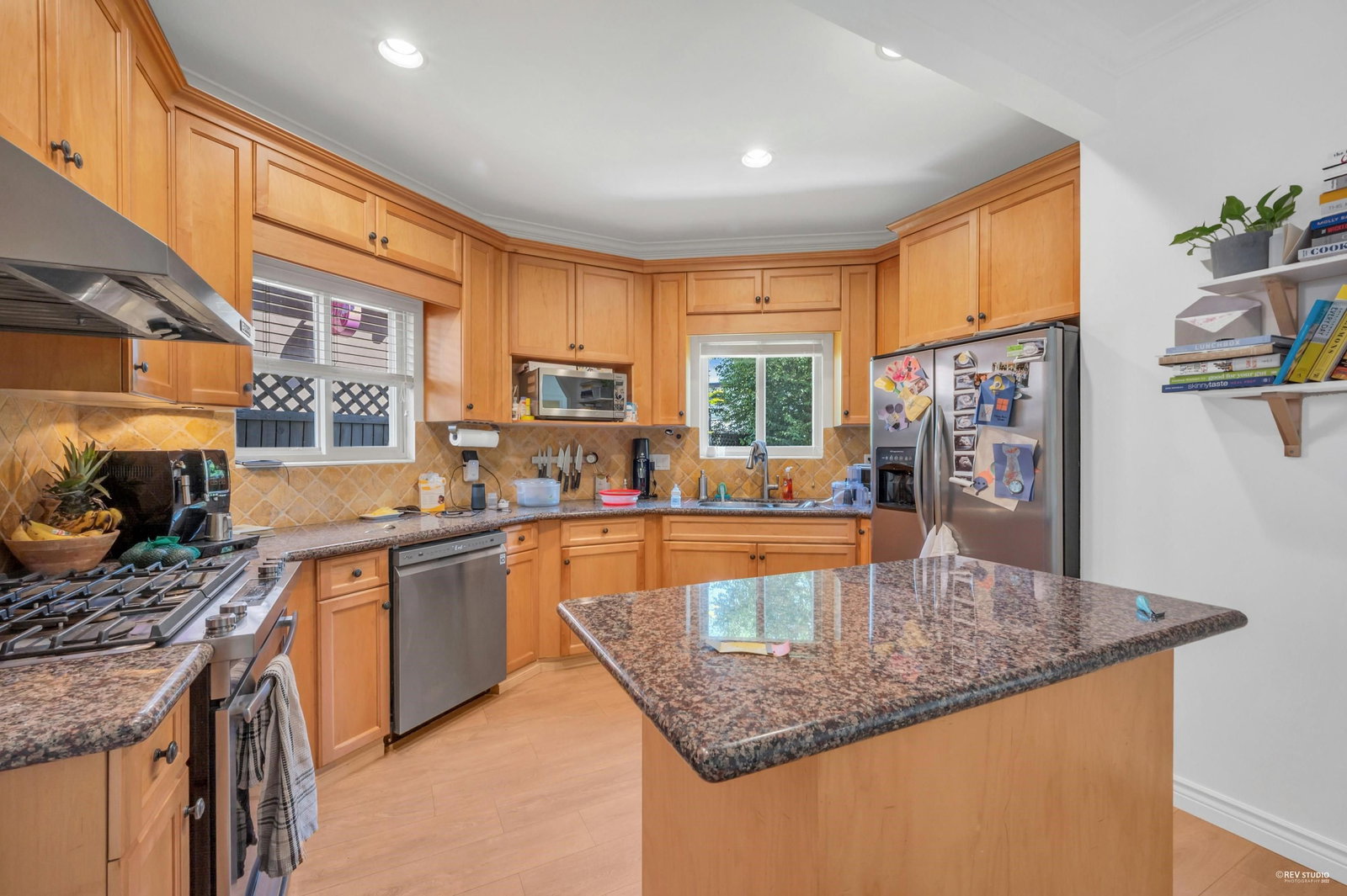 Listing Image 15