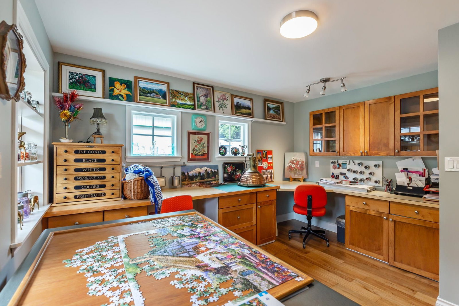 Listing Image 12