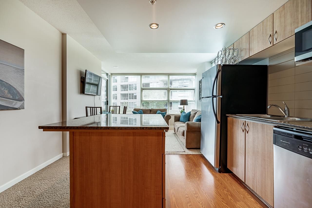 Listing Image 9