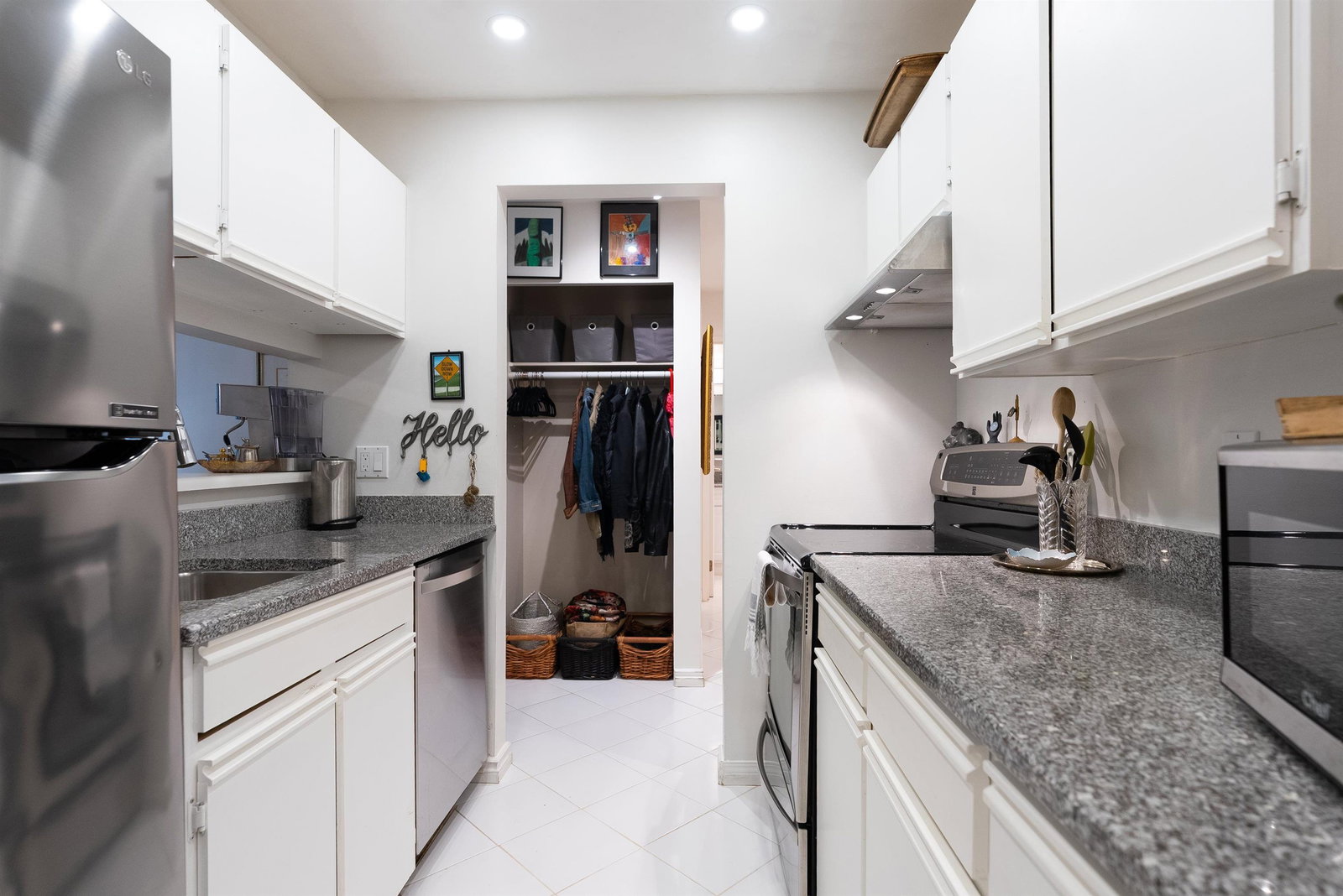 Listing Image 18