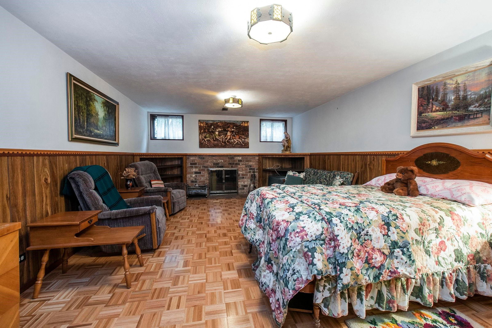 Listing Image 19
