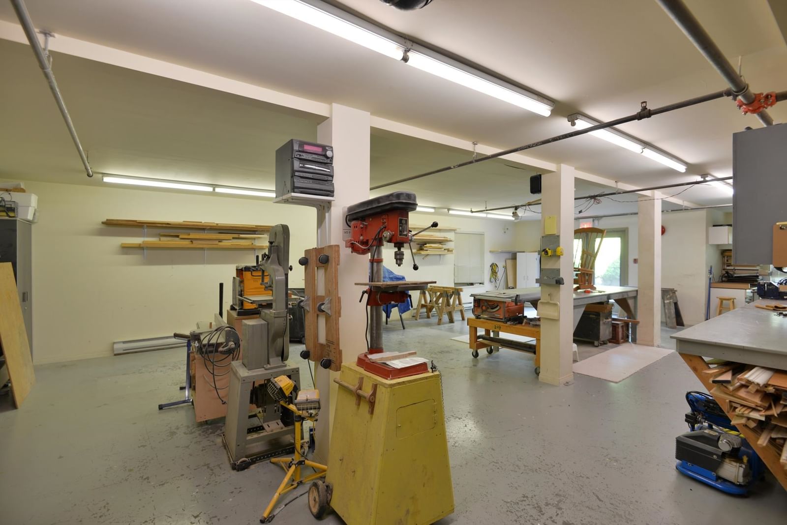 Listing Image 18