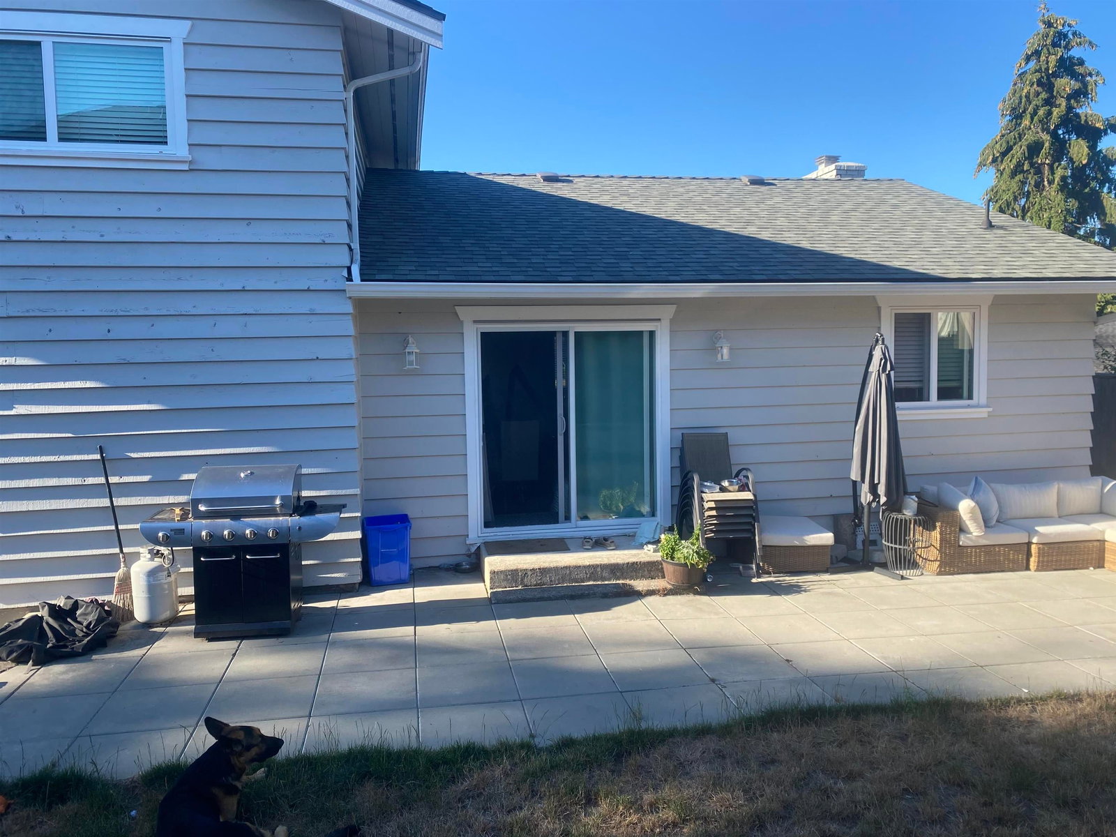 Listing Image 6
