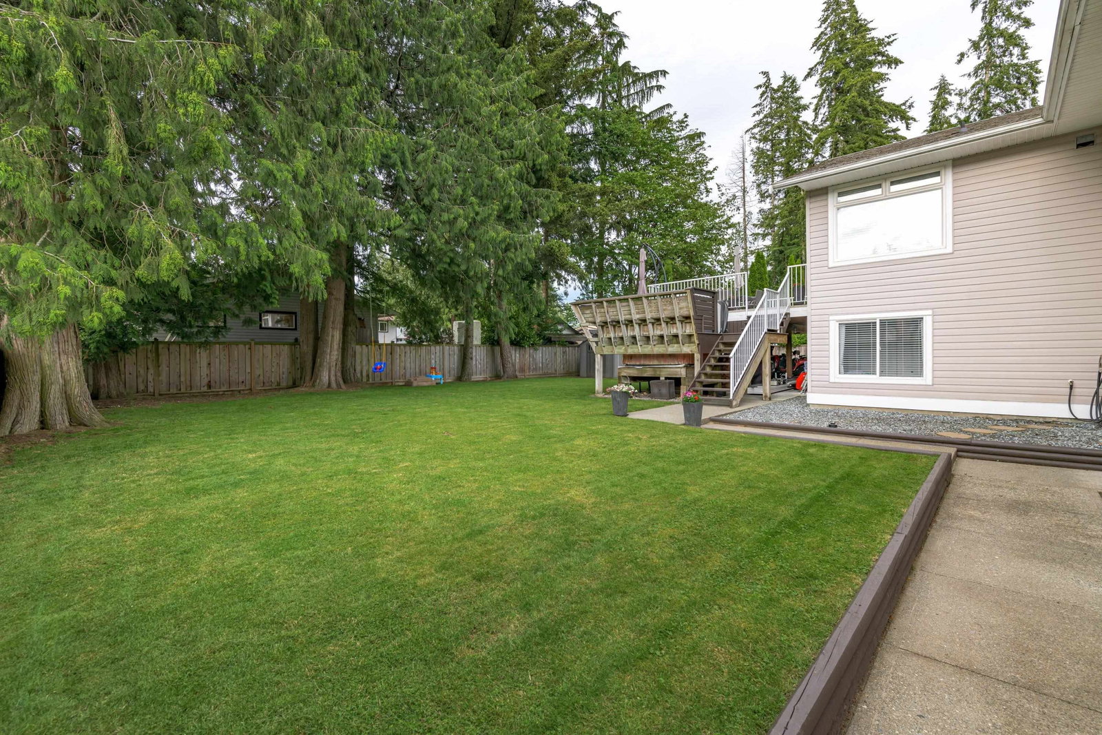 Listing Image 32