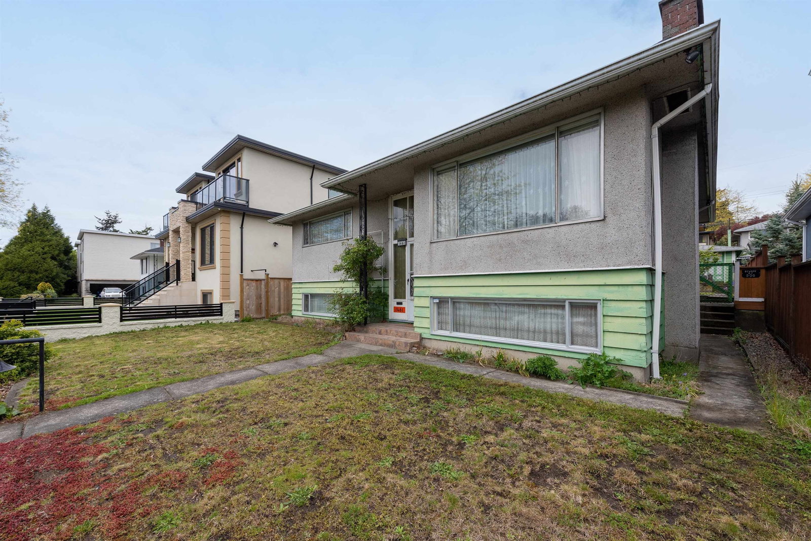 Listing photo 5