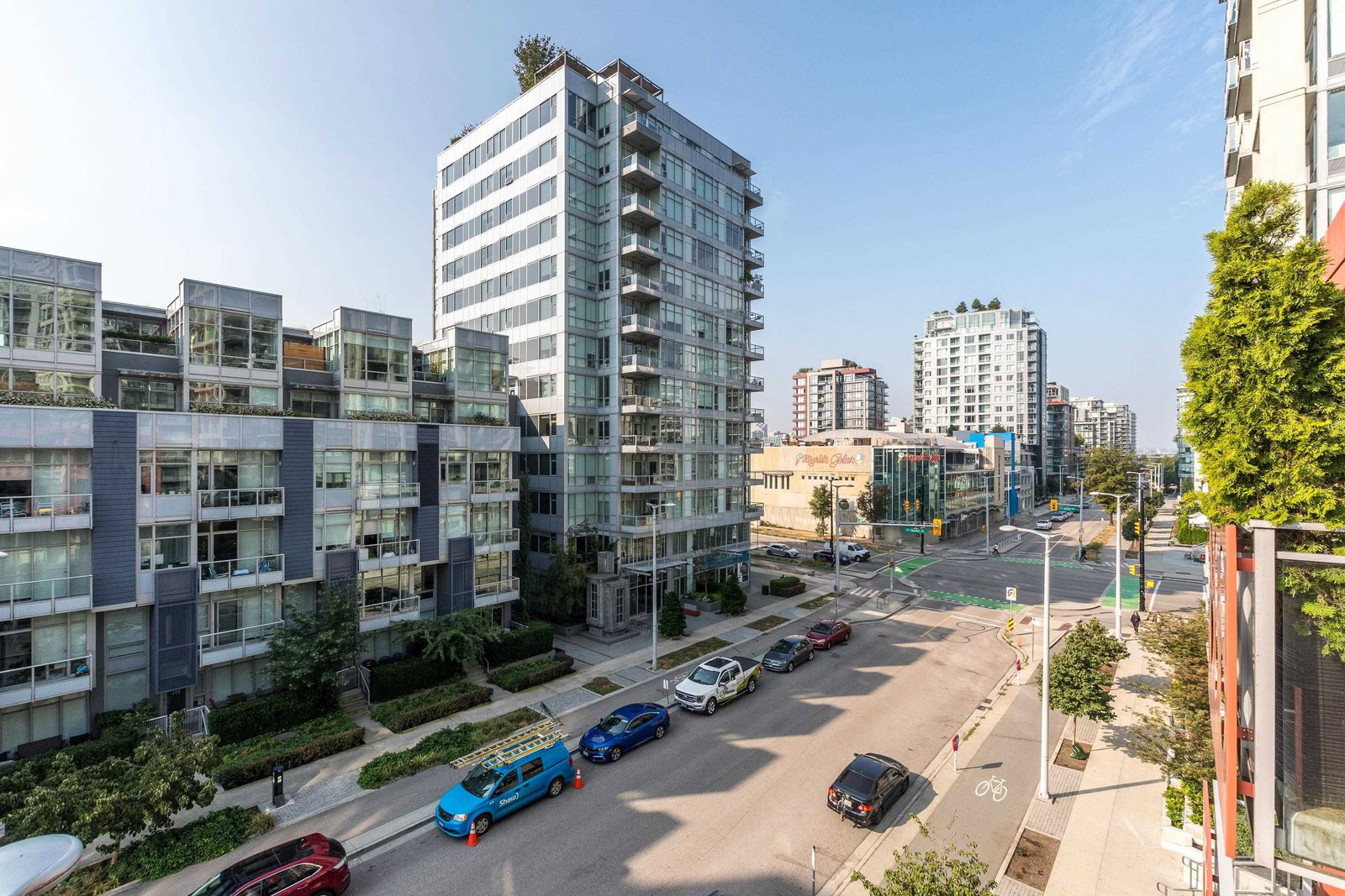Listing Image 15