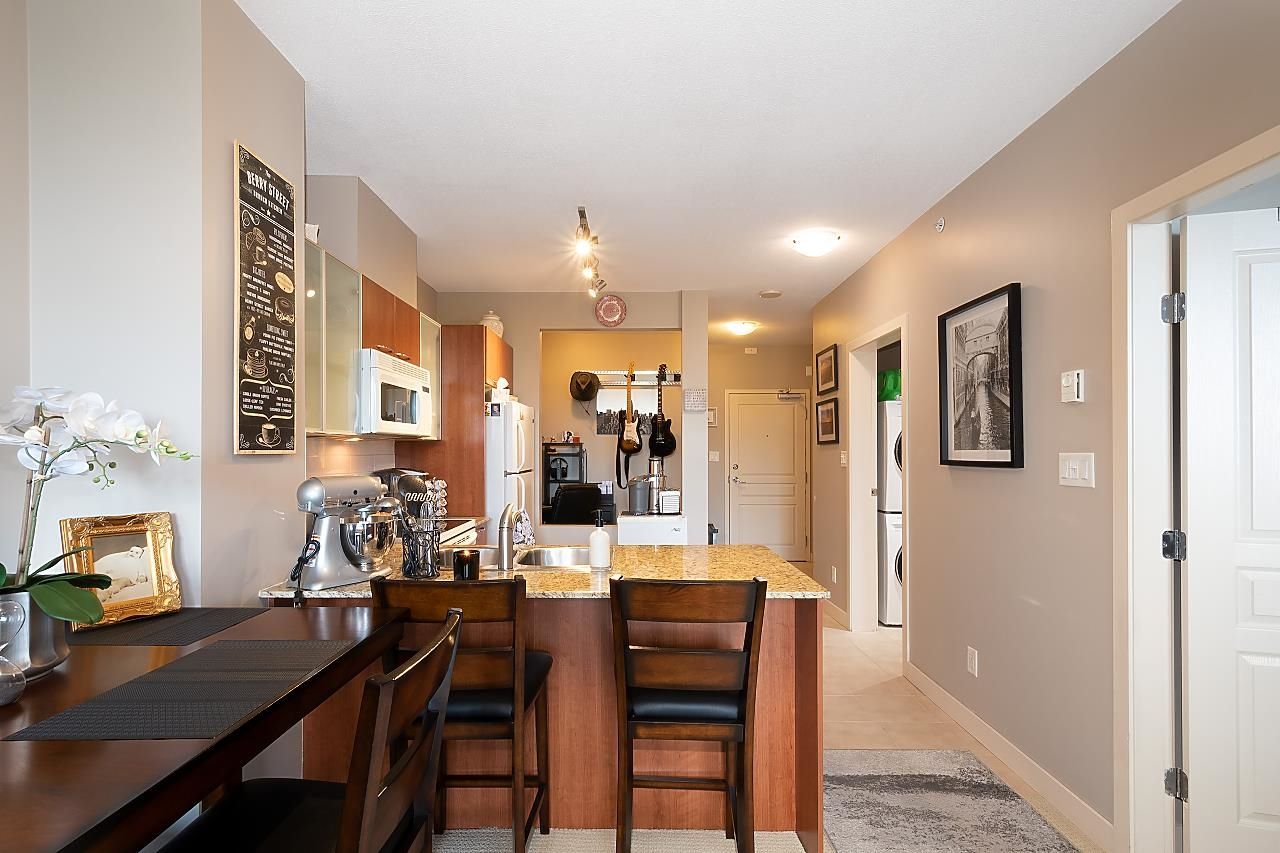 Listing Image 13