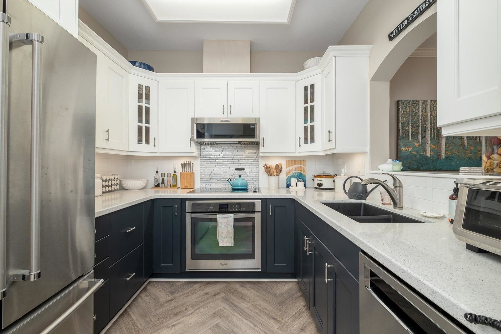 Listing Image 10