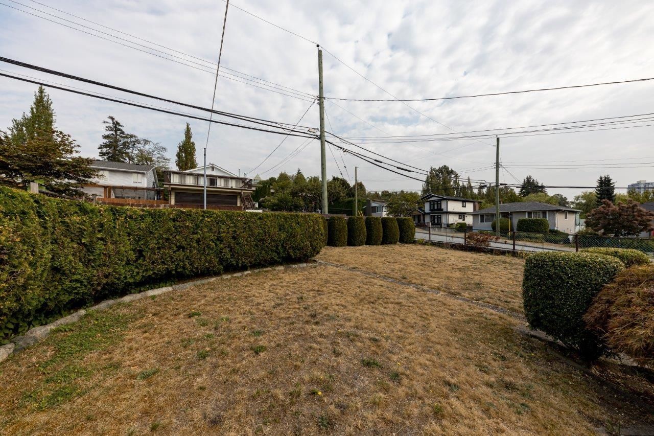 Listing Image 25