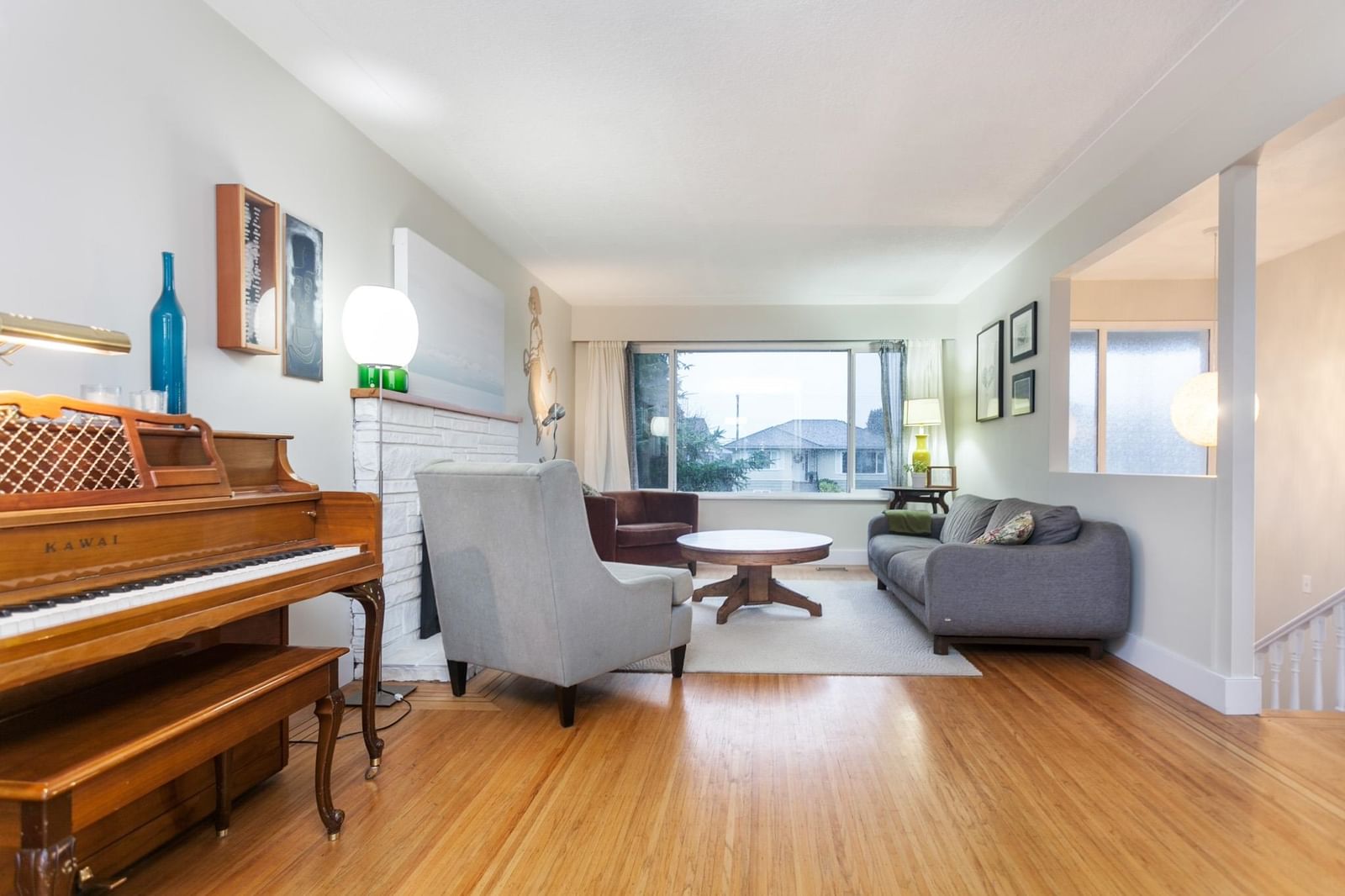Listing Image 11