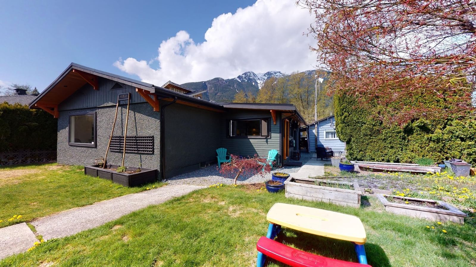 Listing Image 23