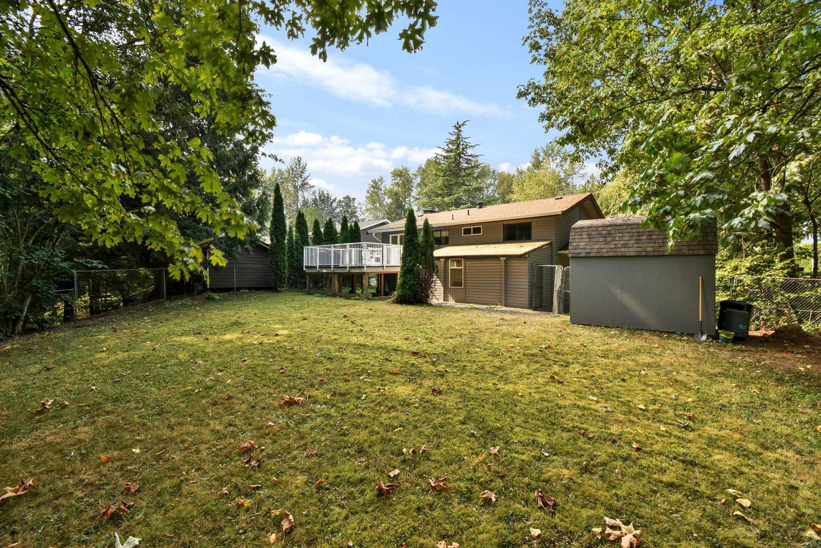 Listing Image 24