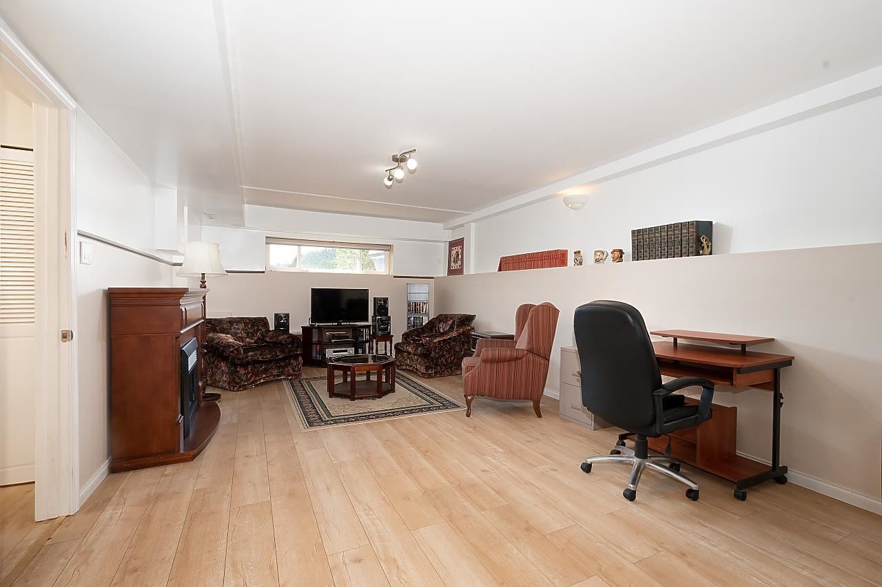 Listing Image 18