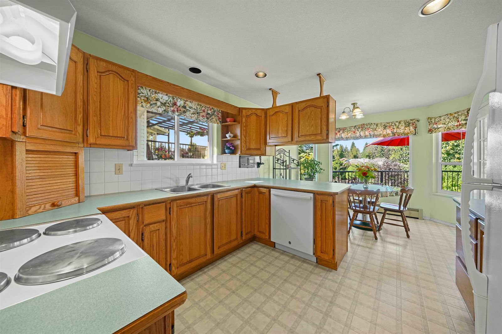 Listing Image 13