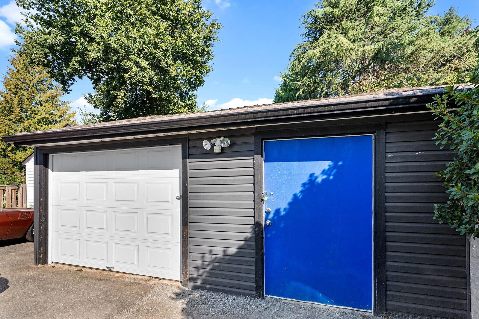 Listing Image 23
