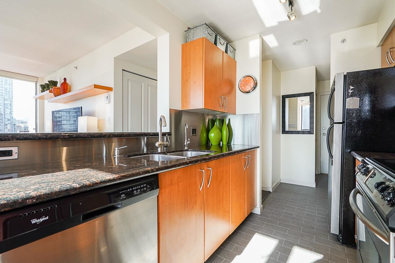 Listing Image 11