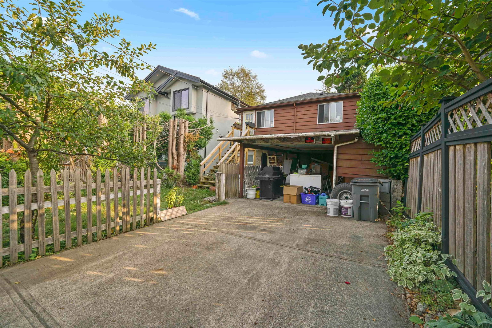 Listing Image 13