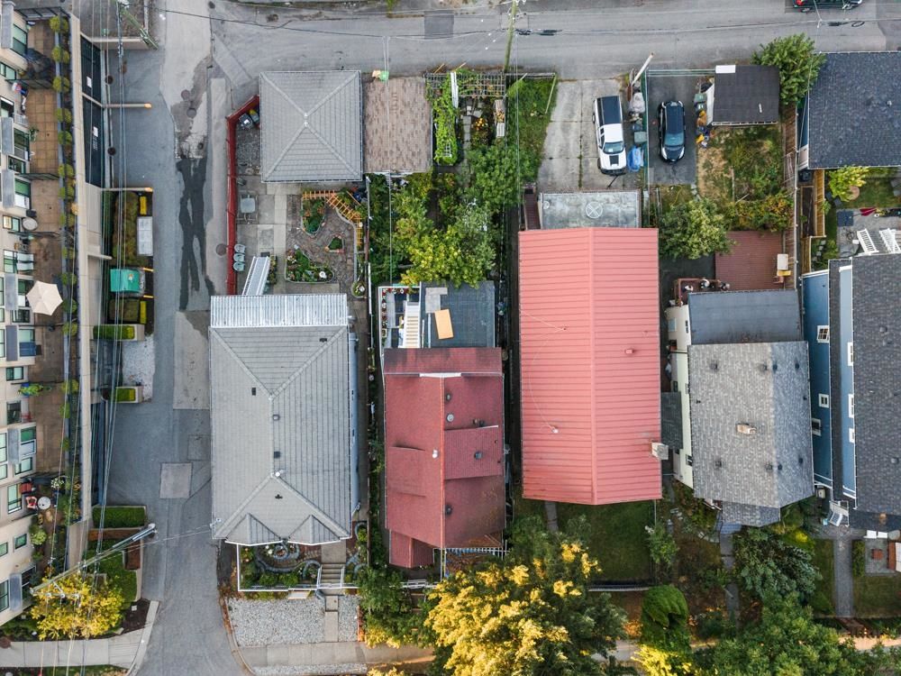 Listing Image 13