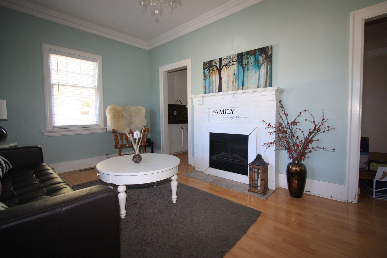 Listing Image 8