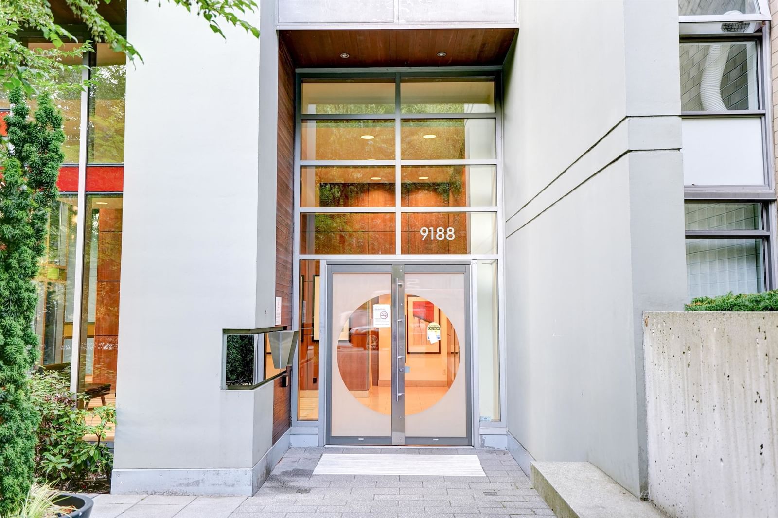 Listing Image 22