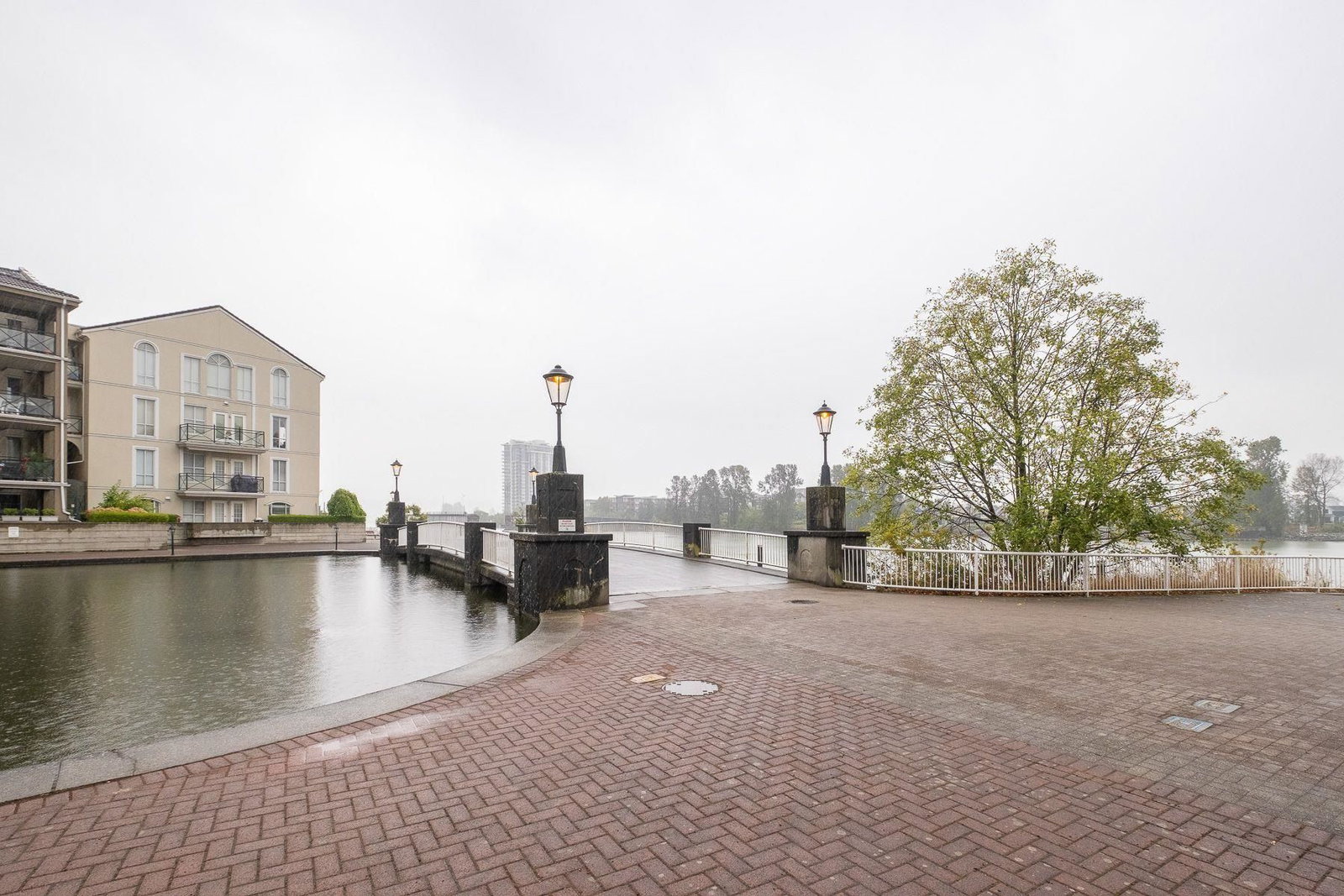 Listing Image 30