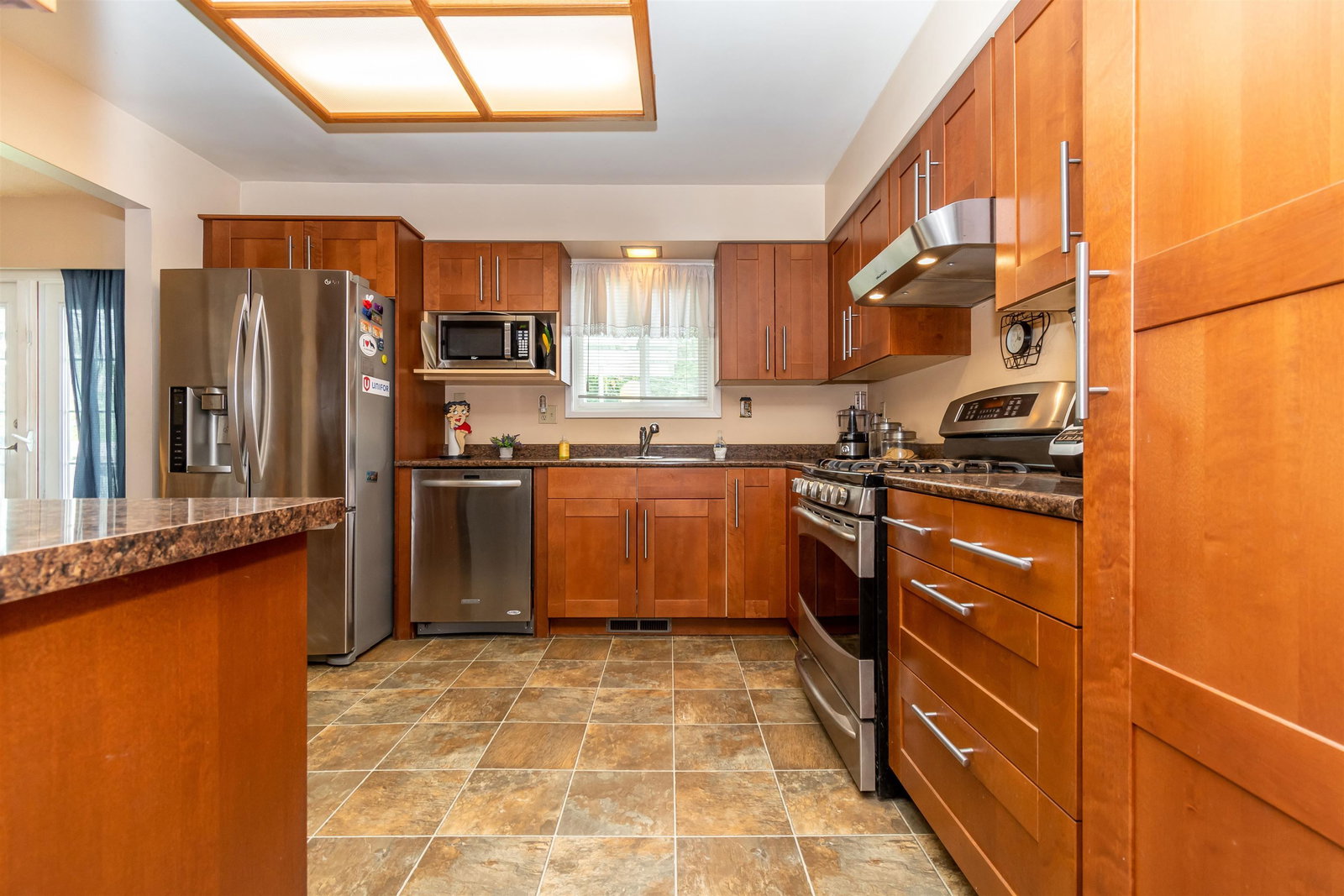 Listing Image 18