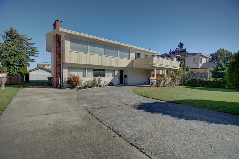 3451 Ullsmore Avenue, Richmond, V7C 1R9 | Image 3