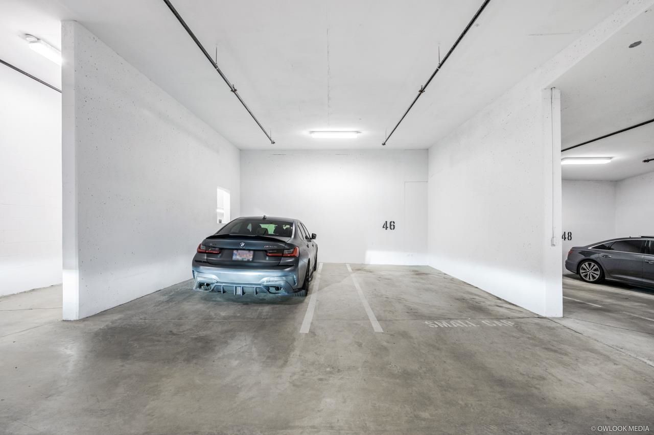 Listing Image 28