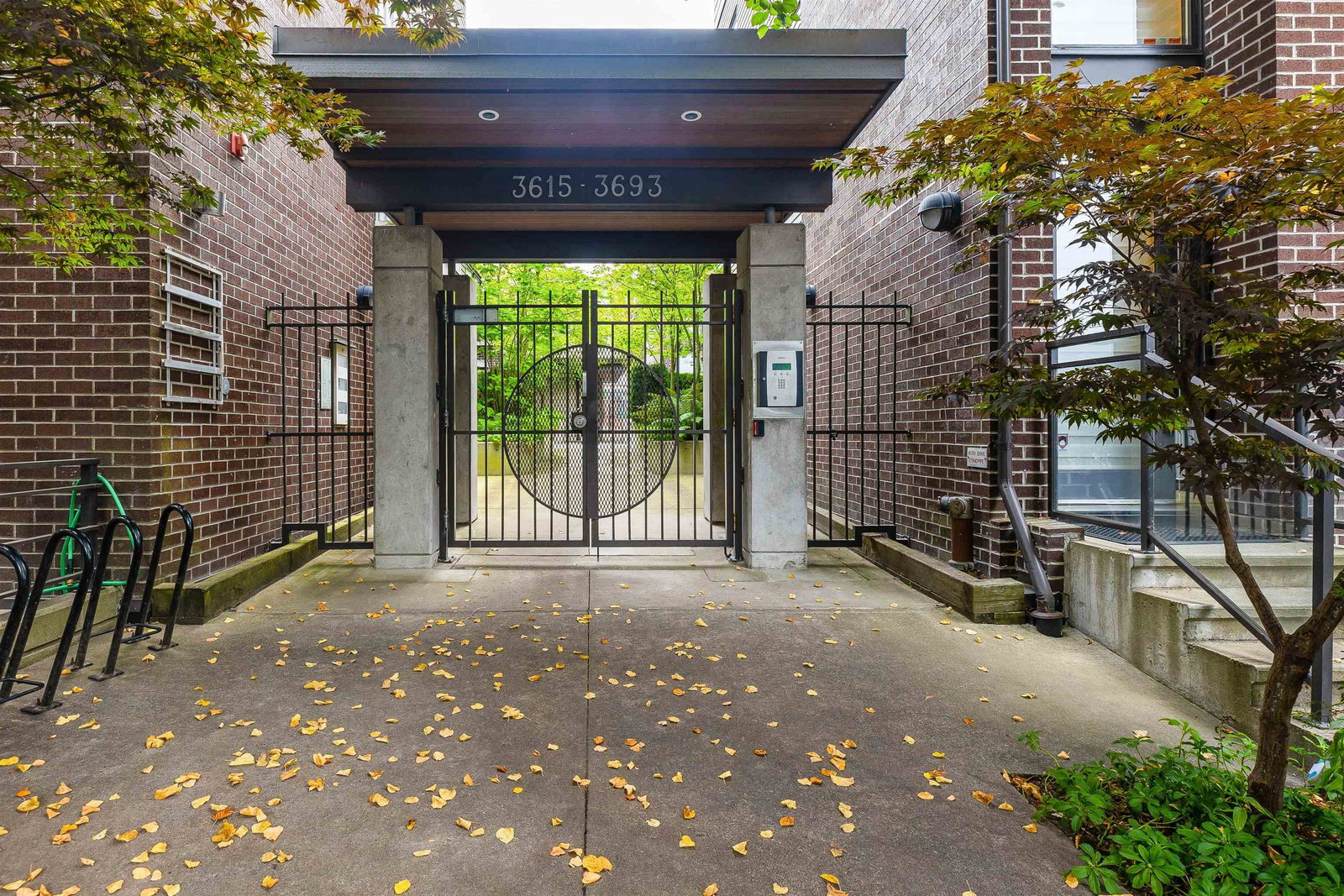 Listing Image 17