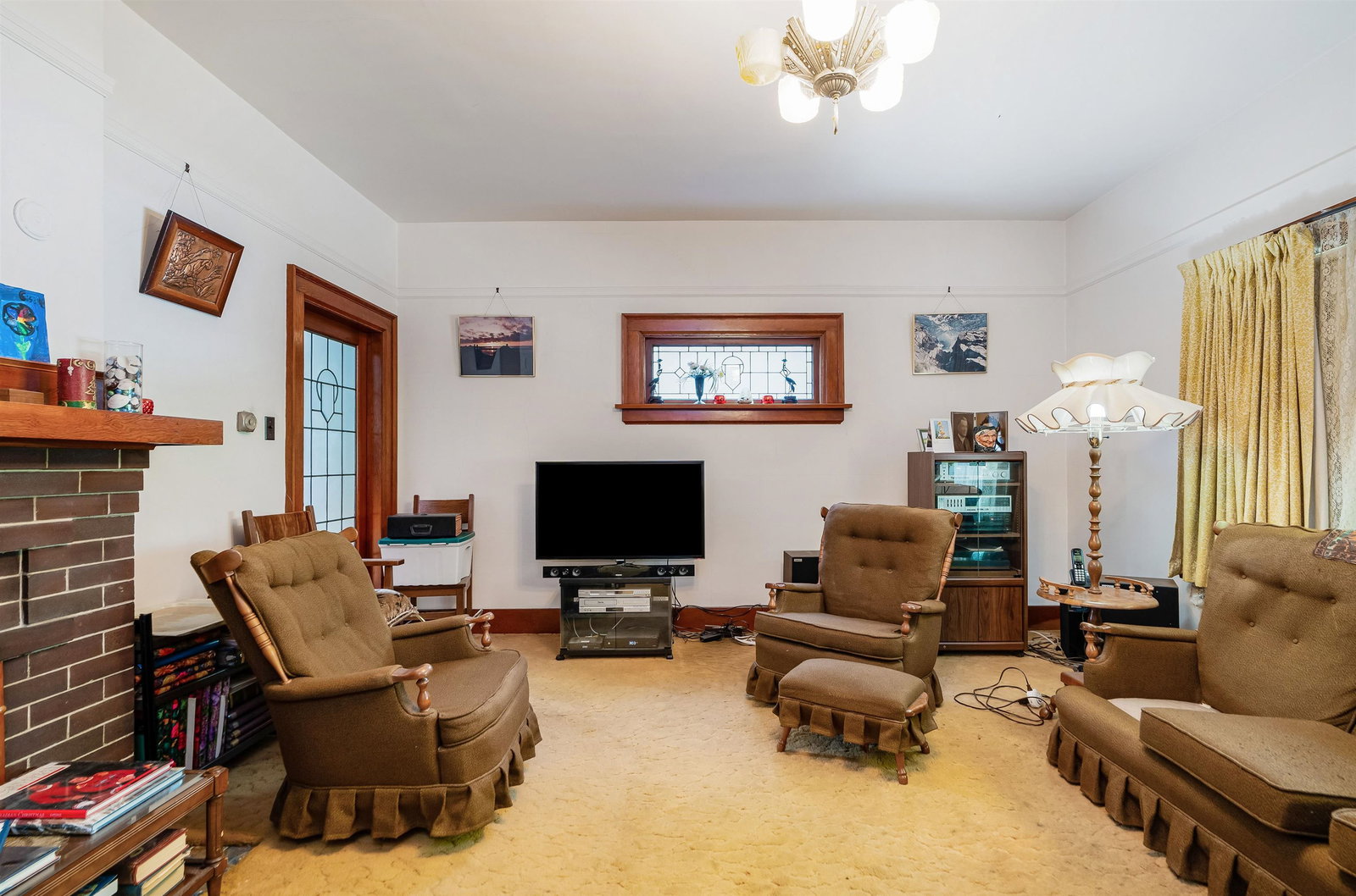 Listing Image 5