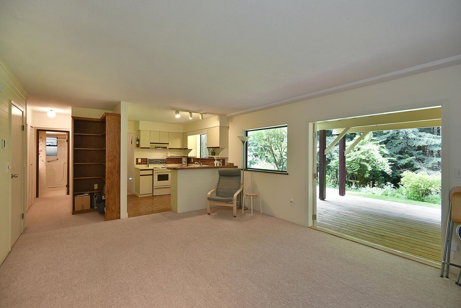 Listing Image 20