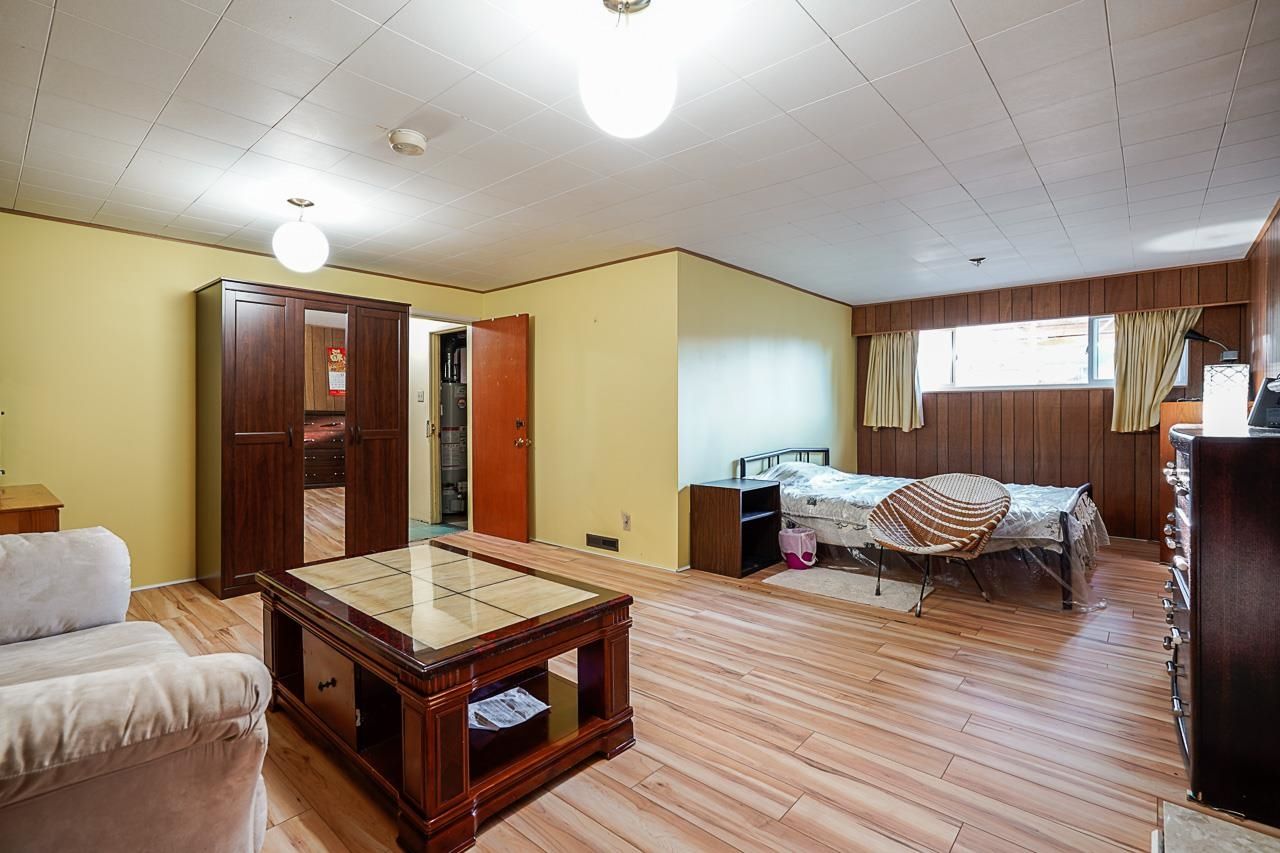 Listing Image 19