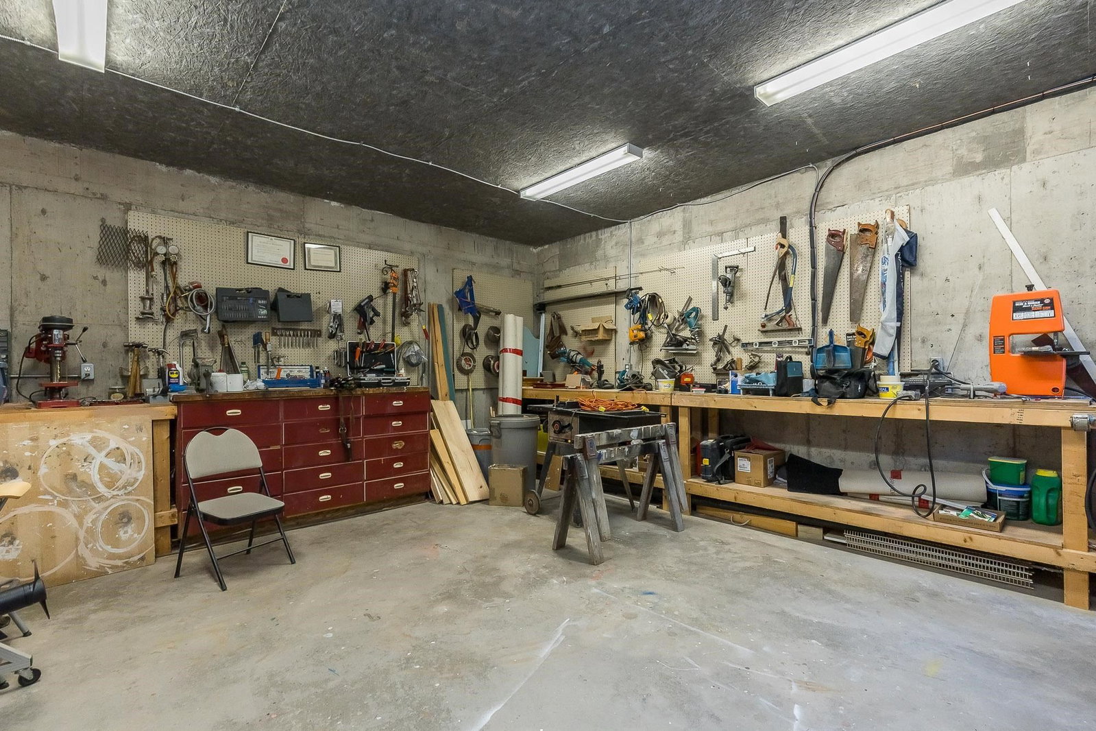 Listing Image 25